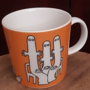 Arabia Finland Orange Moomin Hattifatteners Mug